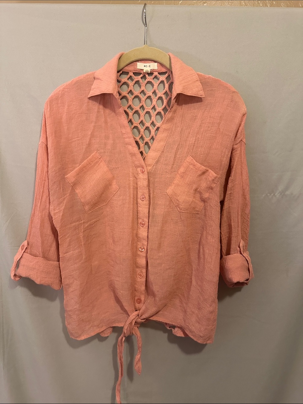 mine Coral Pink Button-Front Tie-Hem Shirt with Lattice Back